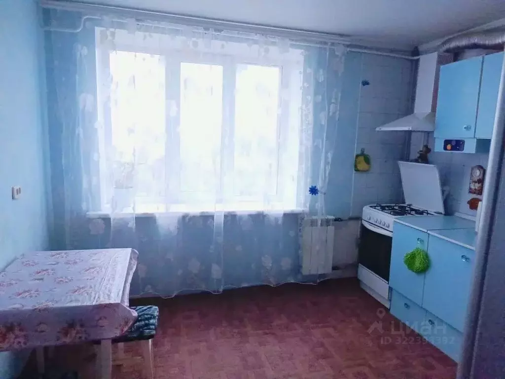 2-к кв. Воронежская область, Воронеж ул. Остужева, 6 (68.3 м) - Фото 0