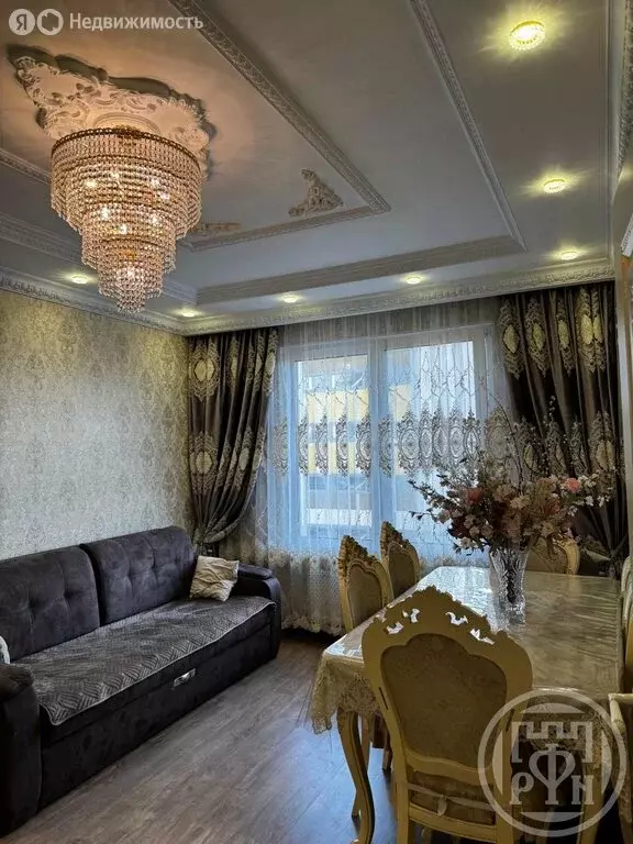 3-комнатная квартира: Санкт-Петербург, Южное шоссе, 45к3 (74.1 м) - Фото 1