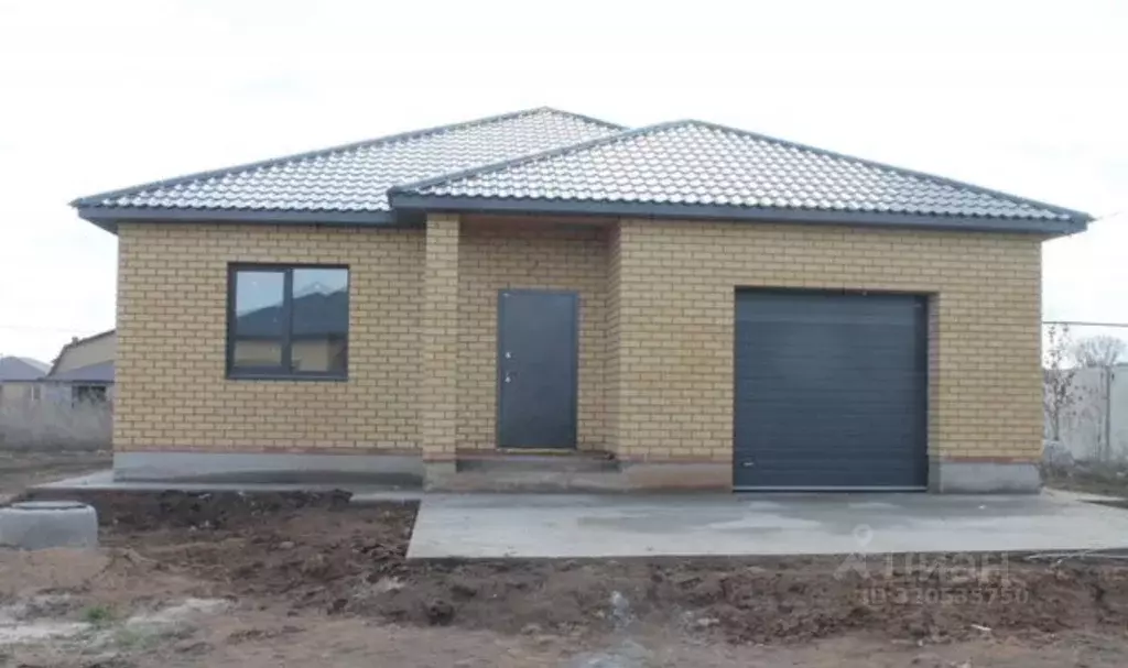 Дом в Оренбургская область, Оренбургский район, с. Нежинка ул. ... - Фото 0