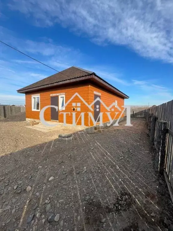 Дом в Хакасия, Усть-Абаканский район, д. Чапаево ул. Мира, 12 (90 м) - Фото 1