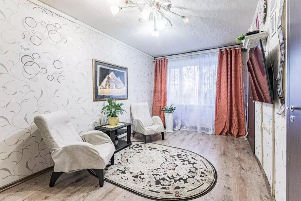 4-к кв. Калужская область, Белоусово г. Жуковский муниципальный округ, ... - Фото 1