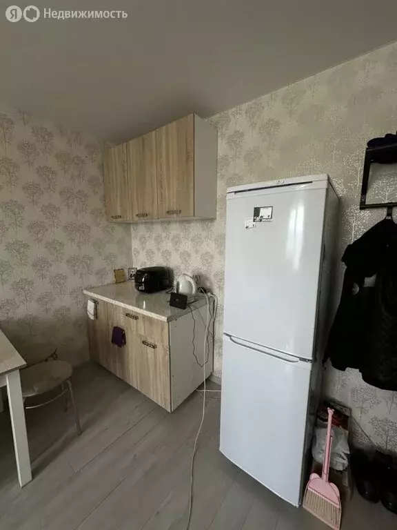 1к в 4-комнатной квартире (15.9 м) - Фото 1