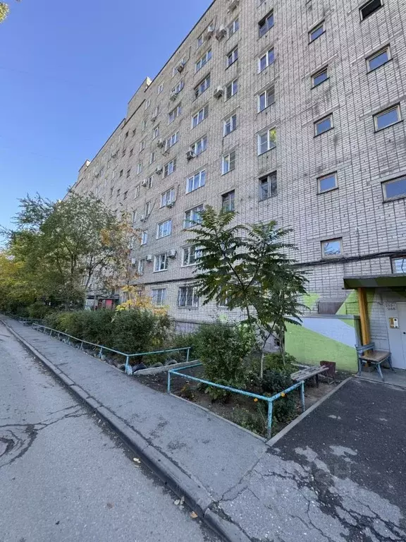 3-к кв. Волгоградская область, Волгоград ул. Академика Богомольца, 11 ... - Фото 1