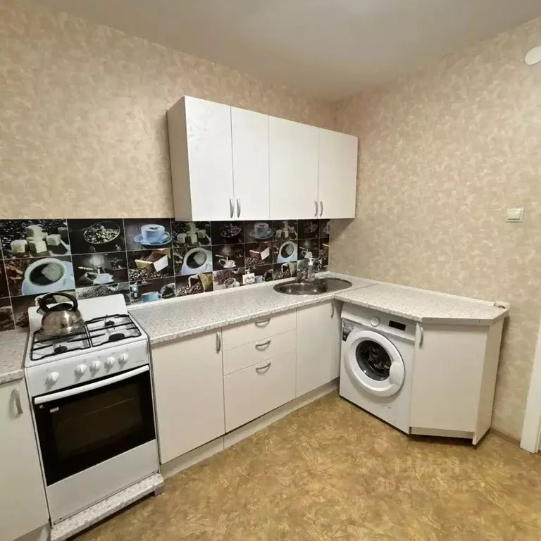 1-к кв. Удмуртия, Ижевск ул. Е.М. Кунгурцева, 20 (36.0 м) - Фото 1