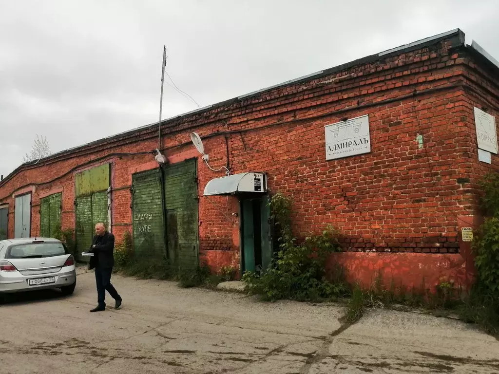 Помещение свободного назначения в Омская область, Омск ул. 10 лет ... - Фото 0