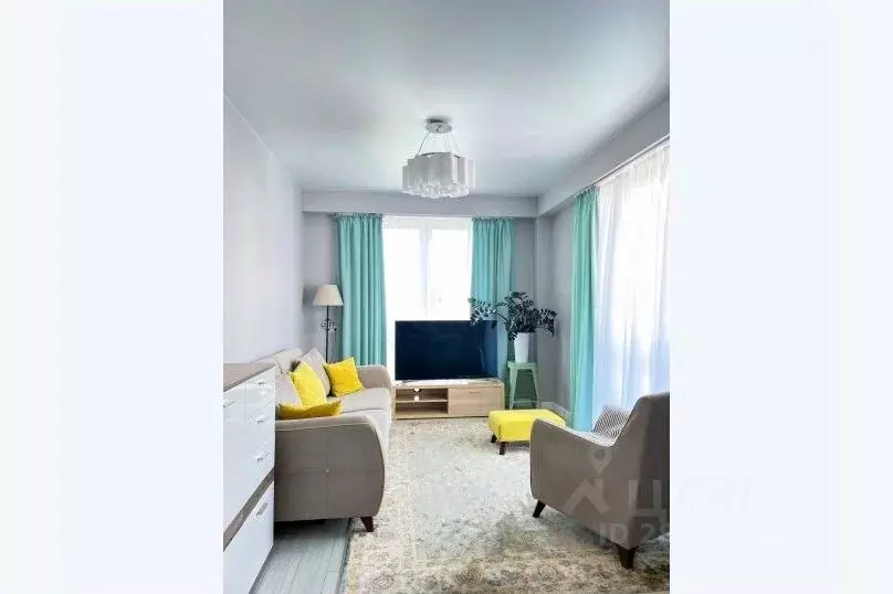 2-к кв. Краснодарский край, Сочи Мамайка мкр, ул. Волжская, 34/4 (55.0 ... - Фото 1