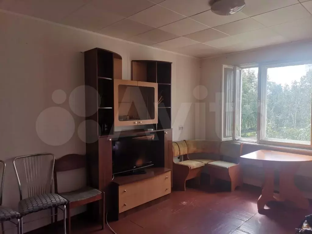 Комната 16 м в 4-к., 4/5 эт. - Фото 0