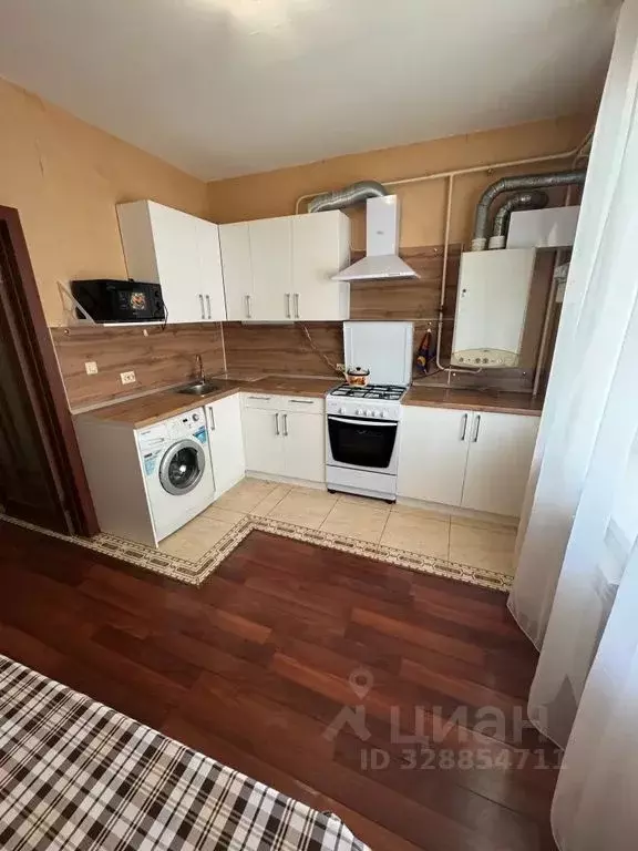 1-к кв. Краснодарский край, Ейск Ясенская ул., 23 (50.0 м) - Фото 1