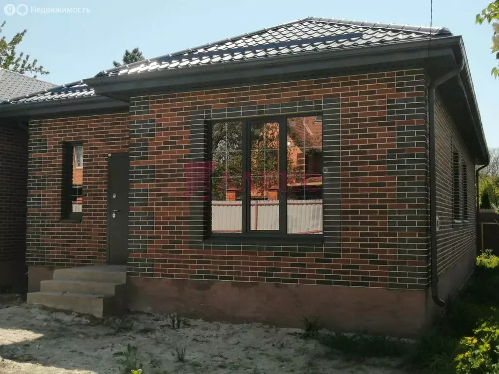 Дом в Ростов-на-Дону, Заповедная улица, 123 (100 м) - Фото 0