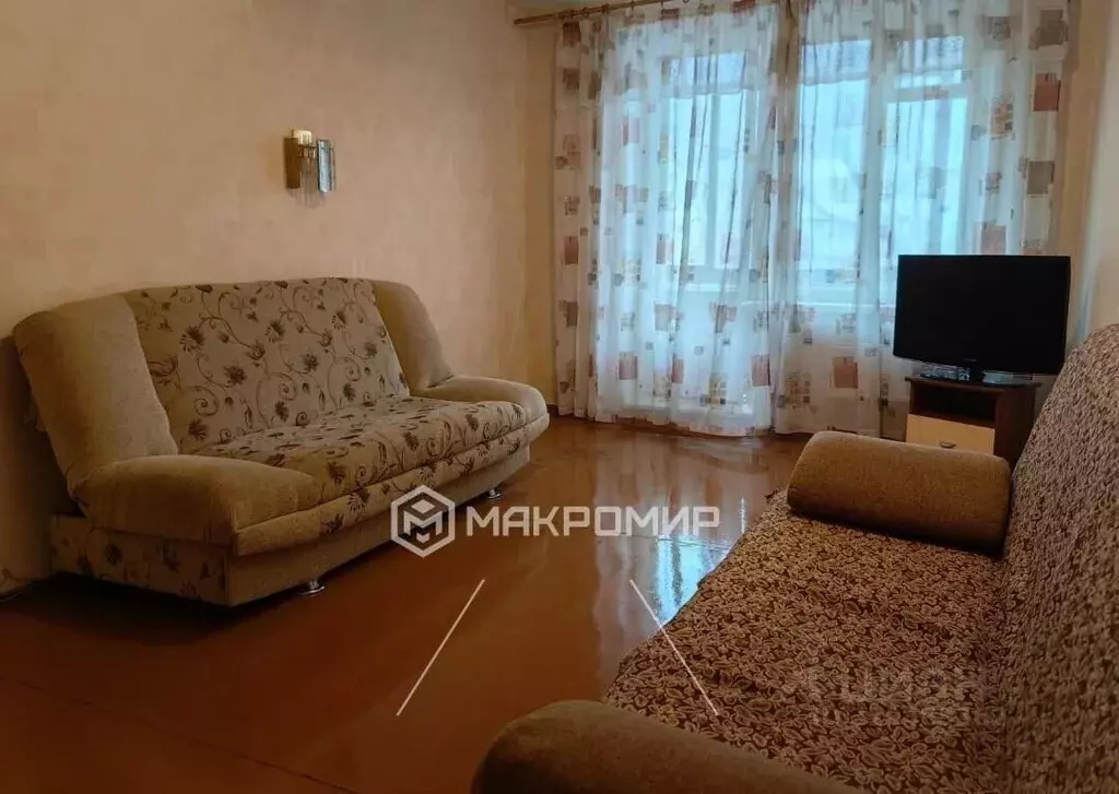 3-к кв. Челябинская область, Челябинск ул. Кирова, 17А (65.0 м) - Фото 1