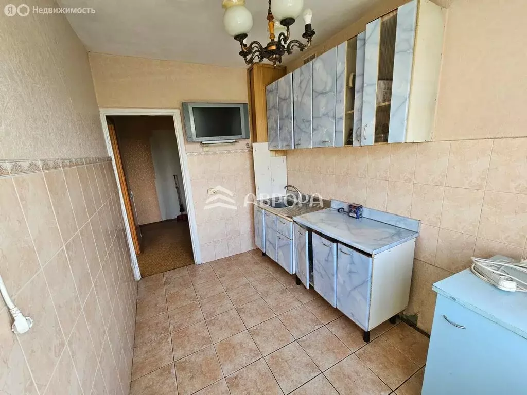 2-комнатная квартира: село Белогорье, улица Мухина, 144А (44 м) - Фото 1