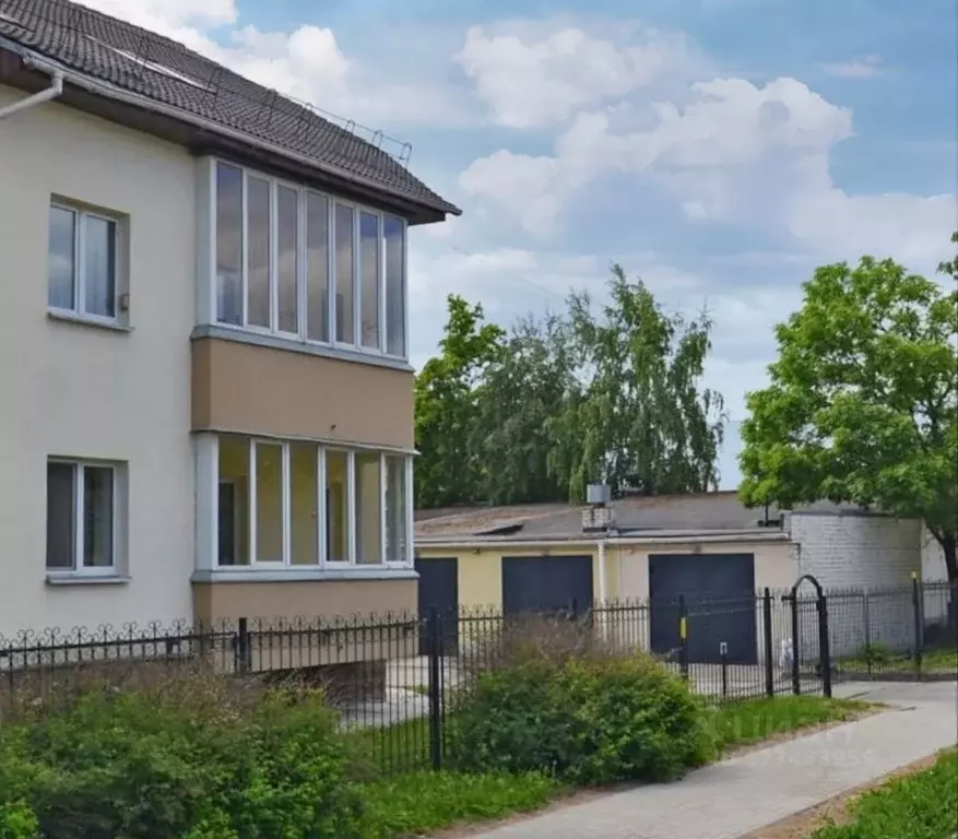 Гараж в Новгородская область, Великий Новгород Район Софийская ... - Фото 1