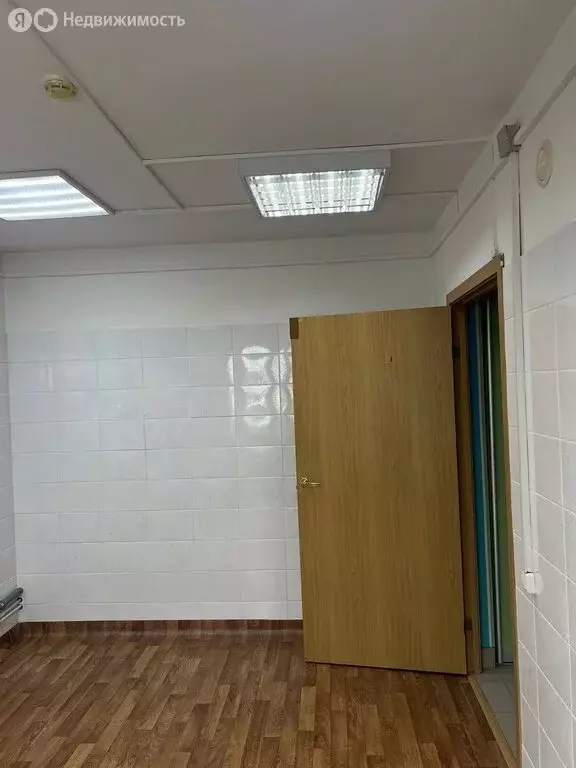 Помещение свободного назначения (116 м) - Фото 1
