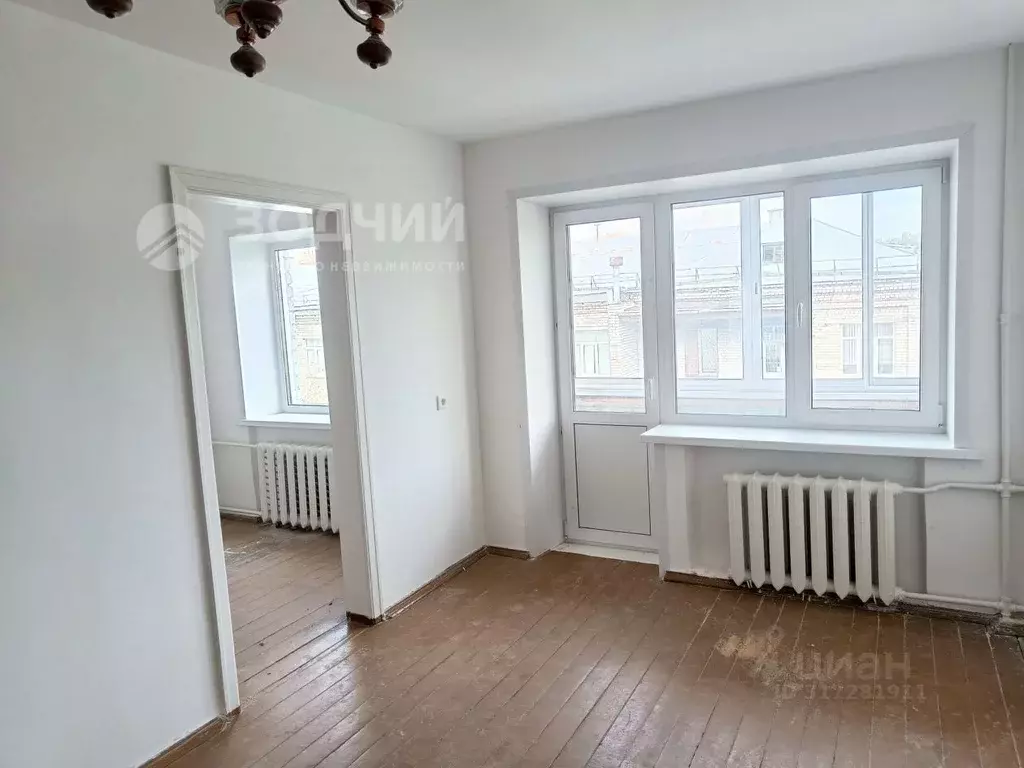 2-к кв. Чувашия, Чебоксары просп. Ленина, 42к1 (43.0 м) - Фото 0