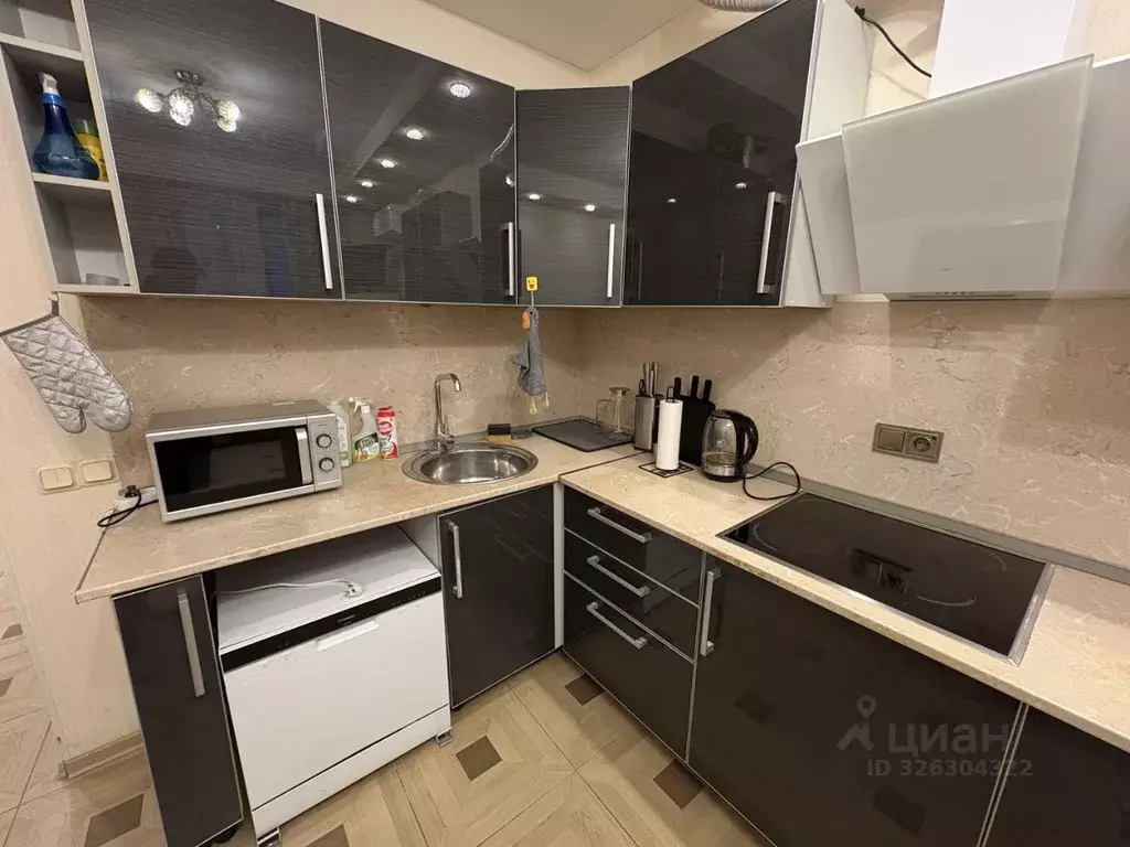 1-к кв. Санкт-Петербург ул. Композиторов, 18 (50.0 м) - Фото 1