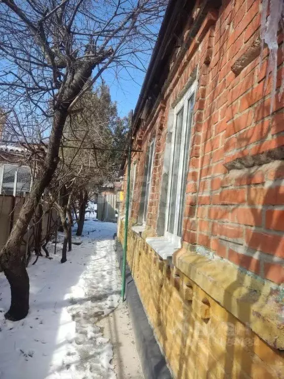 Дом в Ростовская область, Ростов-на-Дону пос. Орджоникидзе, пер. ... - Фото 1