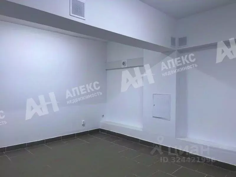 Помещение свободного назначения в Москва ул. Бориса Галушкина, 26 (20 ... - Фото 1