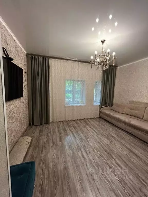 2-к кв. Астраханская область, Астрахань ул. Свердлова, 57 (40.0 м) - Фото 2