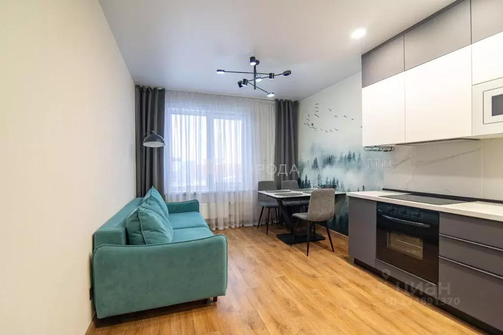 3-к кв. Алтайский край, Барнаул Молодежная ул., 136 (78.1 м) - Фото 0