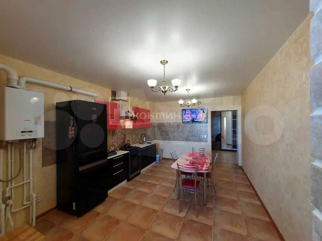 2-к. квартира, 71 м, 6/9 эт. - Фото 1