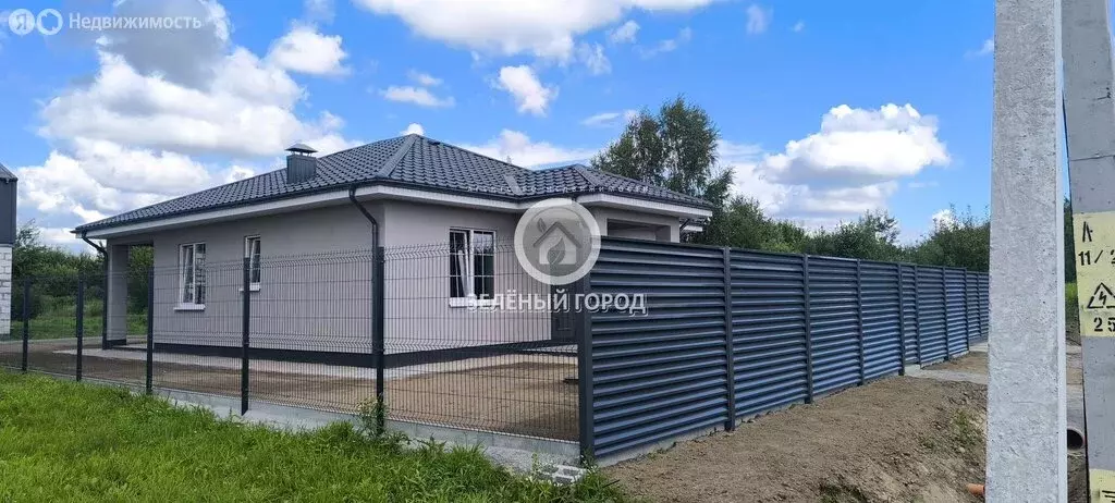 Дом в Калининградская область, Гурьевский муниципальный округ, посёлок ... - Фото 1