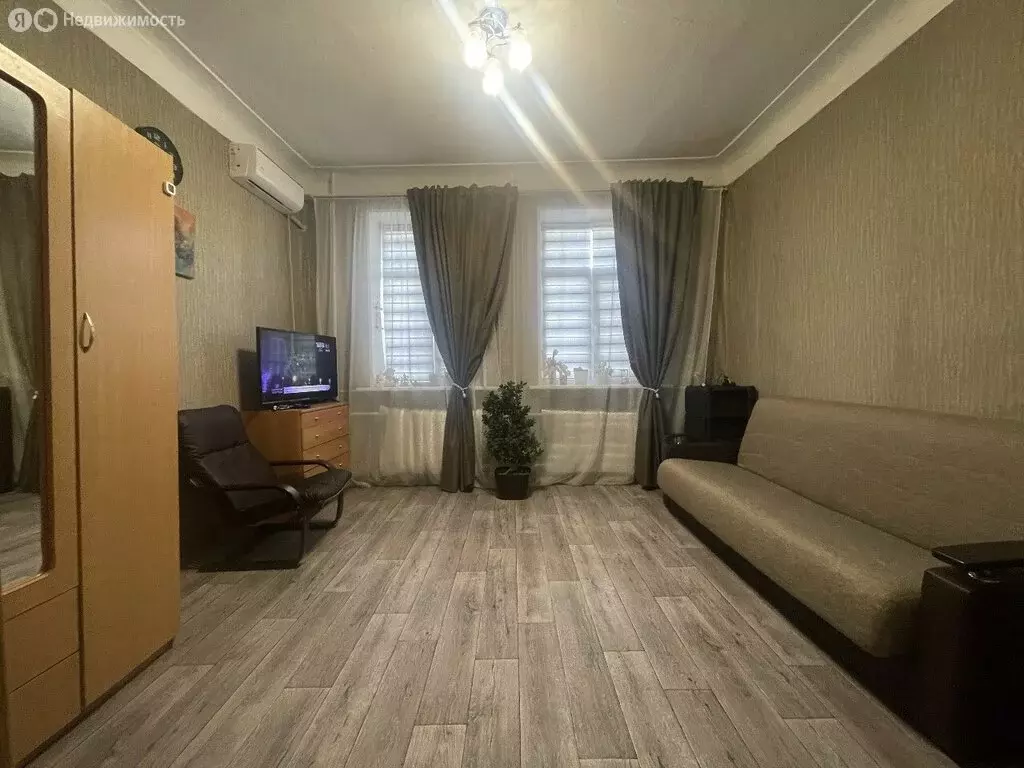 2-комнатная квартира: Уссурийск, проспект Блюхера, 40 (47 м) - Фото 1