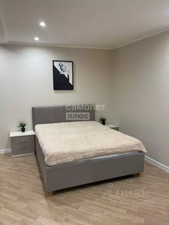 Студия Липецкая область, Липецк ул. Фрунзе, 27 (49.0 м) - Фото 1