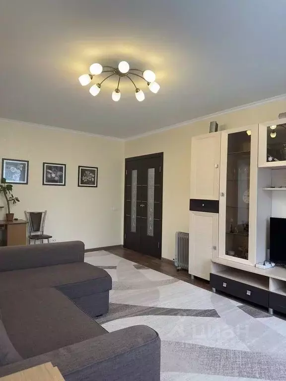 1-к кв. Чувашия, Чебоксары ул. Кирова, 17 (42.0 м) - Фото 0