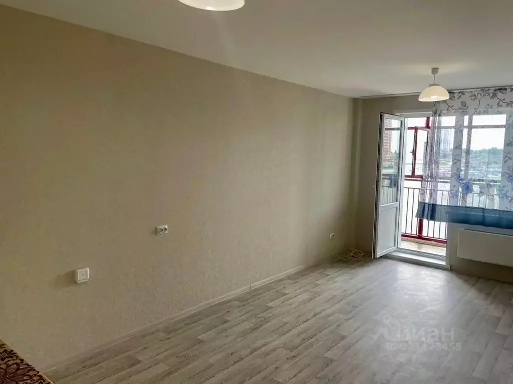 Студия Красноярский край, Красноярск Соколовская ул., 74 (30.0 м) - Фото 1