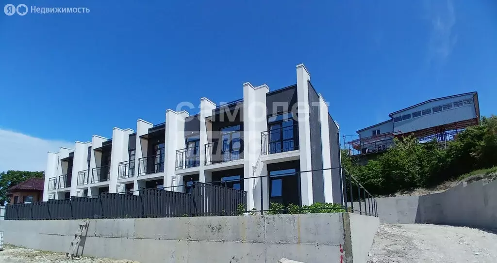 Дом в село Кроянское, микрорайон Ромашка, 120 (42 м) - Фото 1