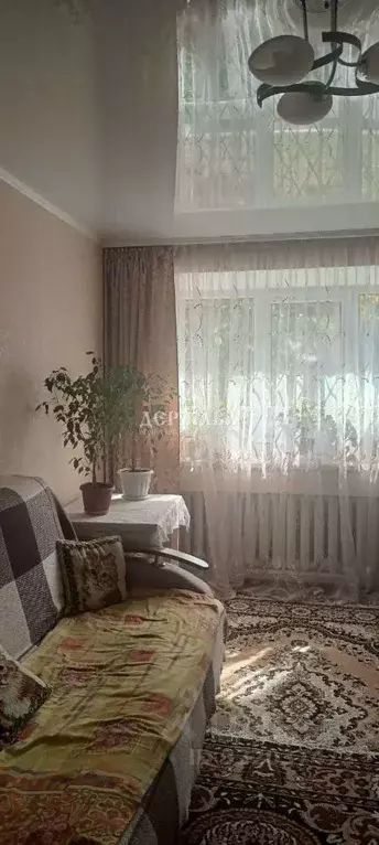 1-к кв. Белгородская область, Старый Оскол ул. Урицкого, 3 (36.0 м) - Фото 0