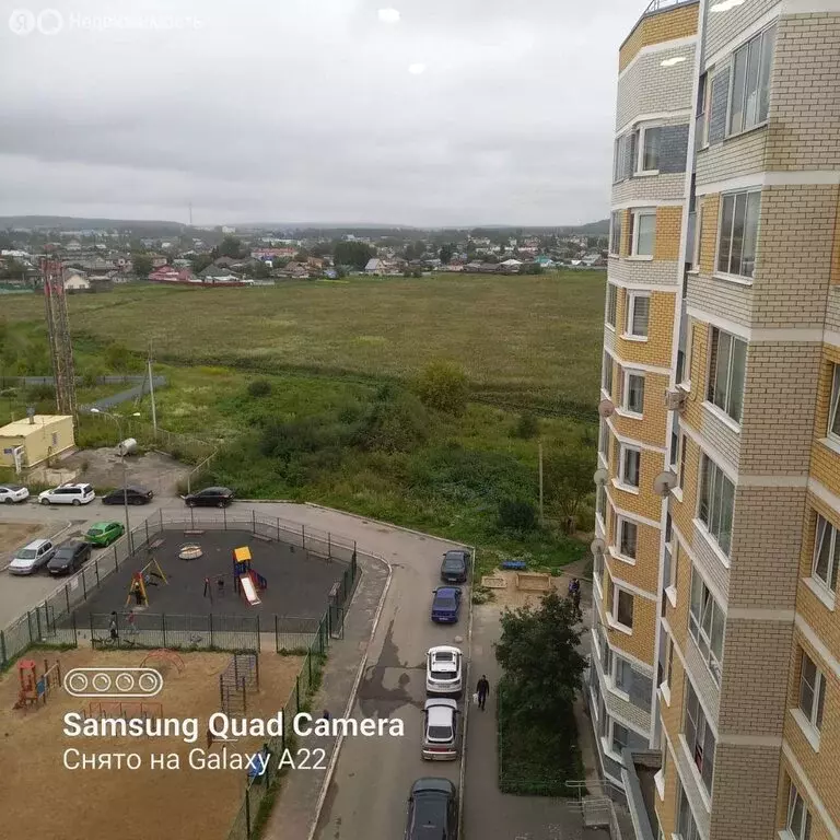 3-комнатная квартира: Арамиль, улица Космонавтов, 7 (82 м) - Фото 0