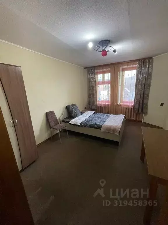 3-к кв. Алтай, Горно-Алтайск Бийский пер., 25 (130.0 м) - Фото 1