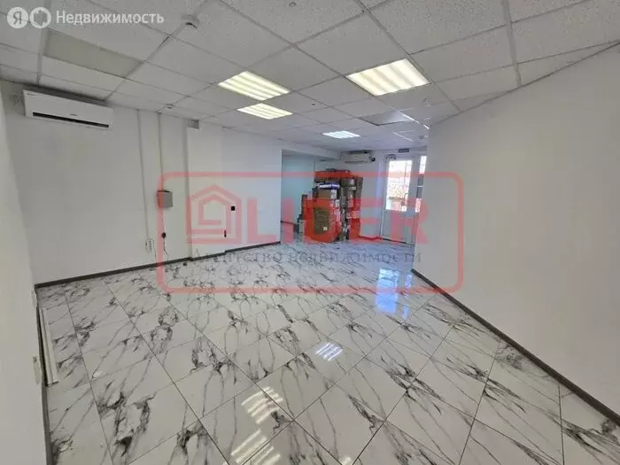 Торговая площадь (50 м) - Фото 1