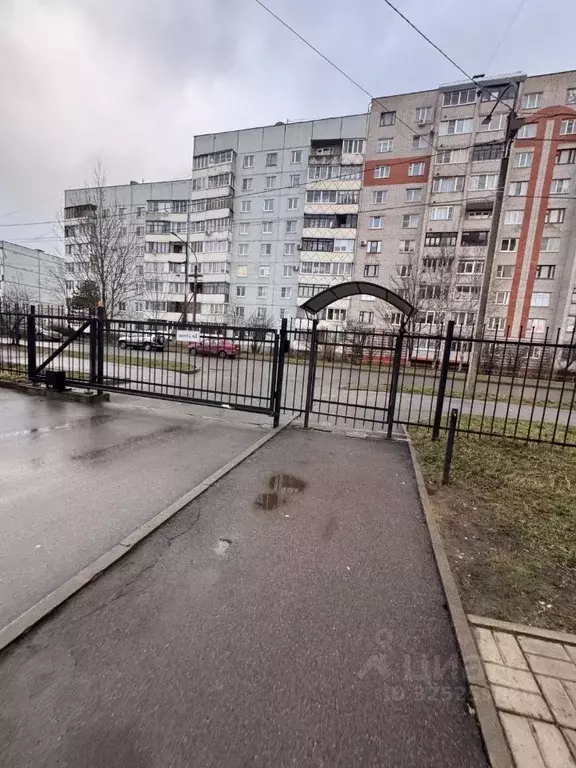 2-к кв. Новгородская область, Великий Новгород Хутынская ул., 17 (72.0 ... - Фото 2