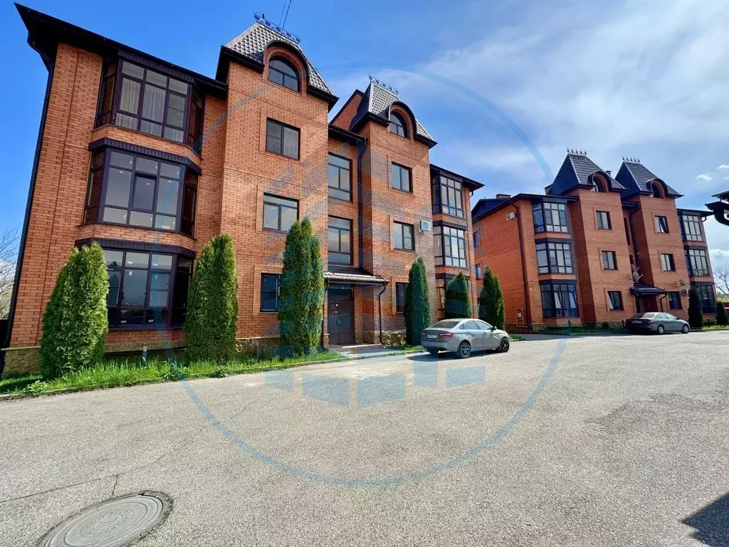2-к кв. Ставропольский край, Ессентуки Воронцовская ул., 34А (70.4 м) - Фото 0