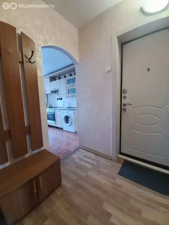 3-комнатная квартира: Сосновый Бор, микрорайон 10Б (60.5 м) - Фото 2