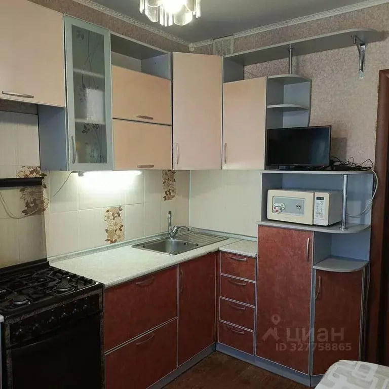 3-к кв. Чувашия, Новочебоксарск ул. 10-й Пятилетки, 26 (65.2 м) - Фото 1