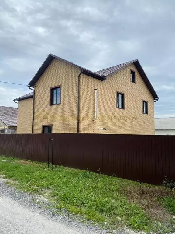 Дом в Новосибирская область, Новосибирский район, Толмачевский ... - Фото 1