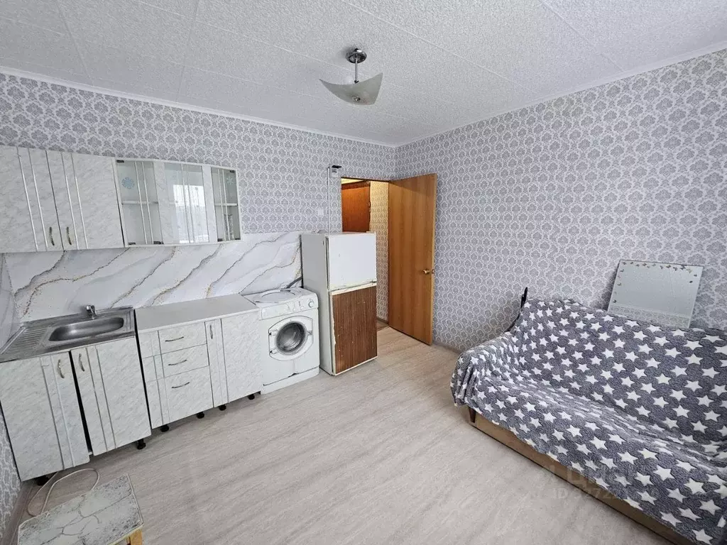 Комната Омская область, Омск ул. Свободы, 43 (18.0 м) - Фото 1