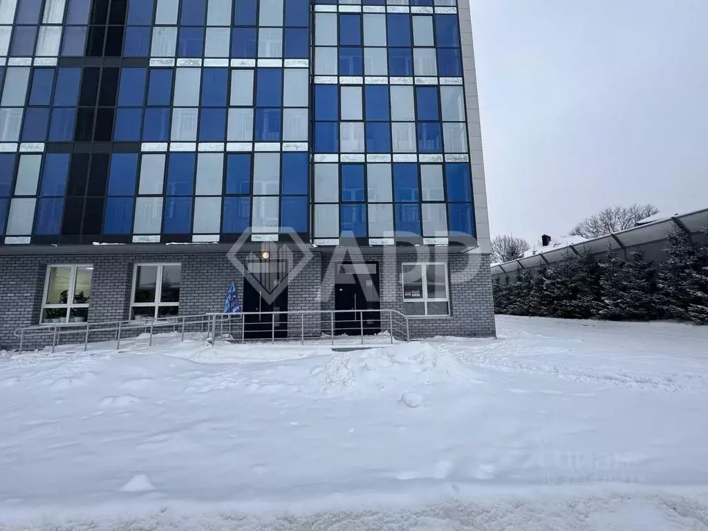 Помещение свободного назначения в Татарстан, Казань ул. Комиссара ... - Фото 1