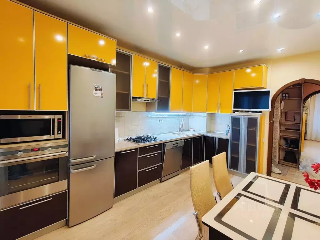 2-к кв. Тульская область, Новомосковск ул. Кукунина, 9 (57.0 м) - Фото 2