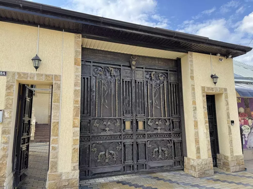 Дом в Кабардино-Балкария, Нальчик ул. Королева, 45 (450 м) - Фото 1