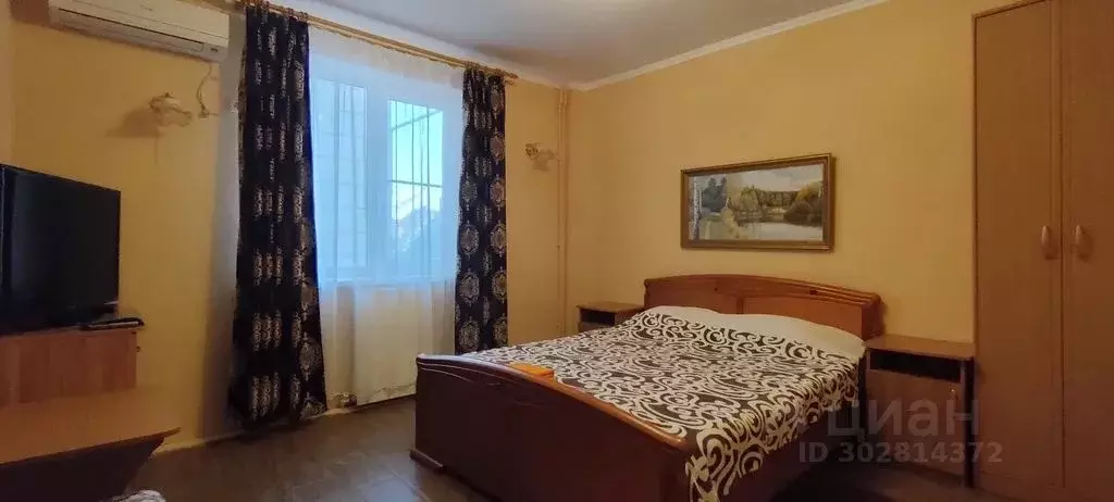 Комната Краснодарский край, Геленджик ул. Свердлова, 27 - Фото 0