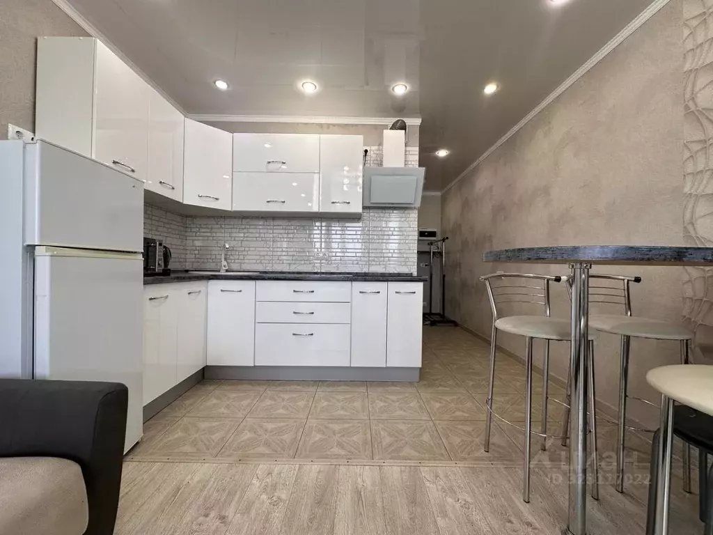 Студия Краснодарский край, Анапа Астраханская ул., 97 (30.0 м) - Фото 1