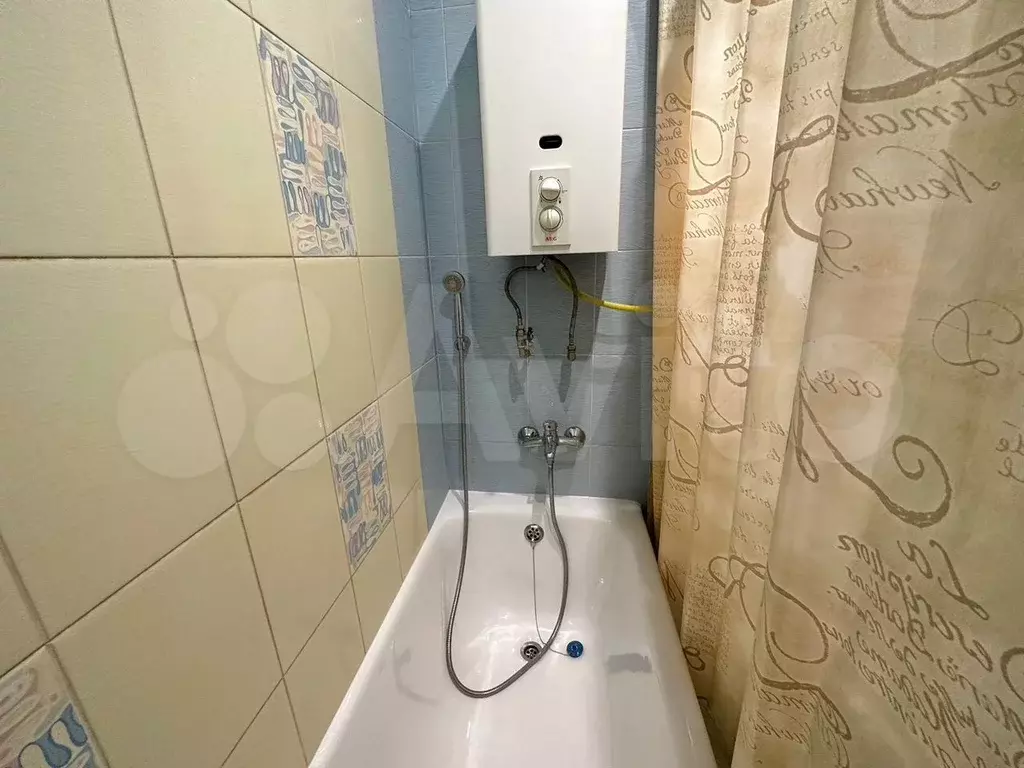 1-к. квартира, 38 м, 3/5 эт. - Фото 1