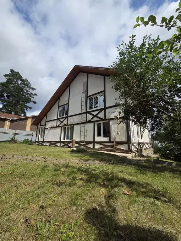 Коттедж в Свердловская область, Сысерть ул. Розы Люксембург, 123 (274 ... - Фото 1