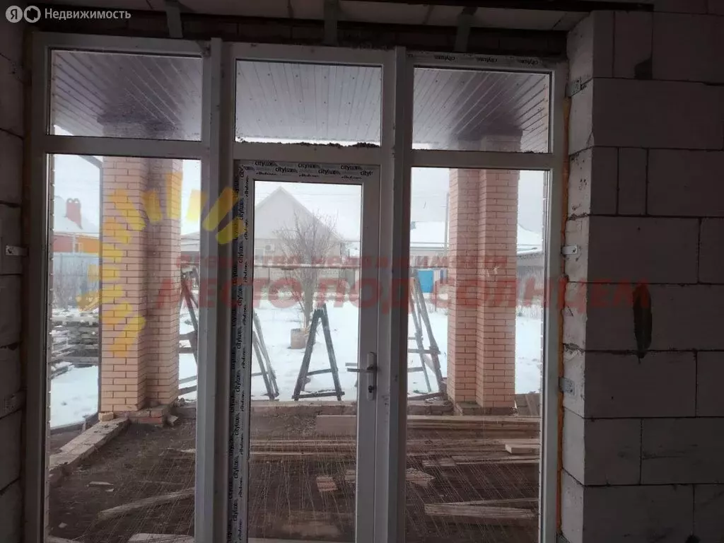 Дом в Александровка, Молодёжная улица, 34 (100 м) - Фото 2