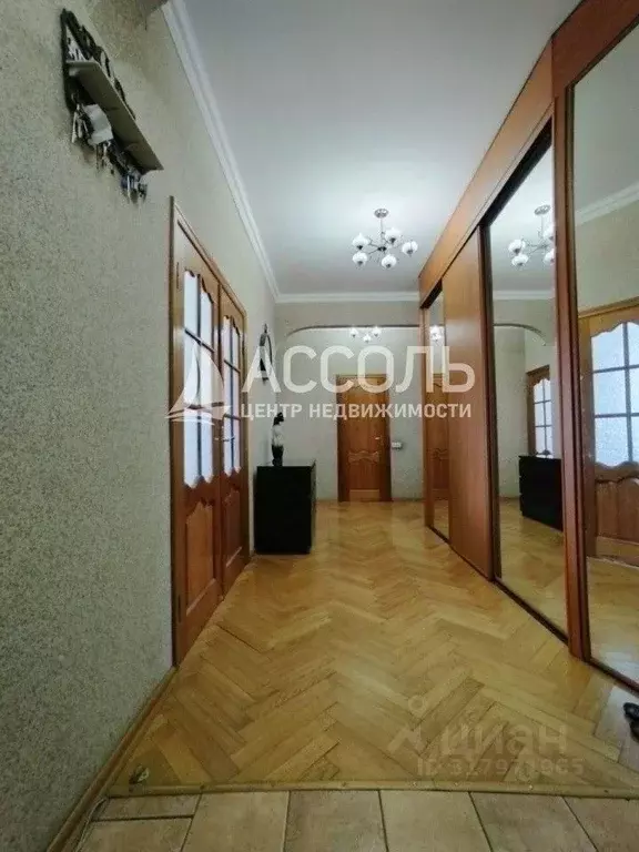 6-к кв. Омская область, Омск просп. Карла Маркса, 10 (164.2 м) - Фото 1