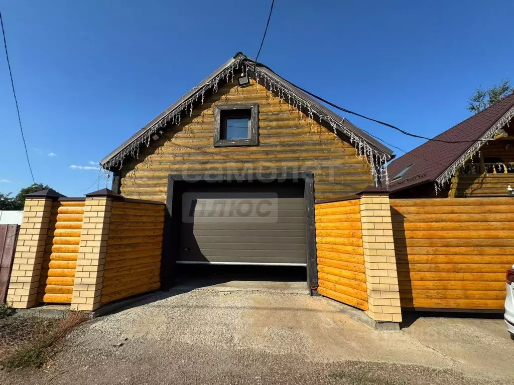 Дом в Оренбургская область, Оренбургский район, с. Нежинка Овражная ... - Фото 1